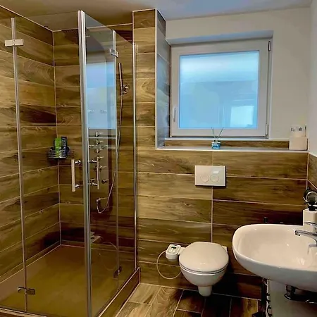Eg-souterrain Apartment
