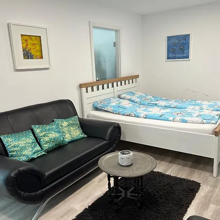 Eg-souterrain 公寓 *